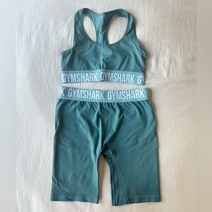 Gymshark LIKE NEW Teal Seamless Fit Workout Set, M top, L shorts